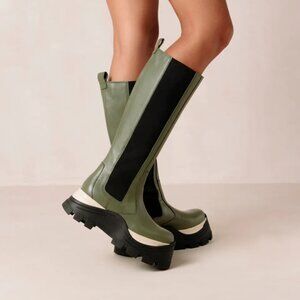ALOHAS Go Getter Leather Tall Platform Boot - Military Green - Size EU40/ US9